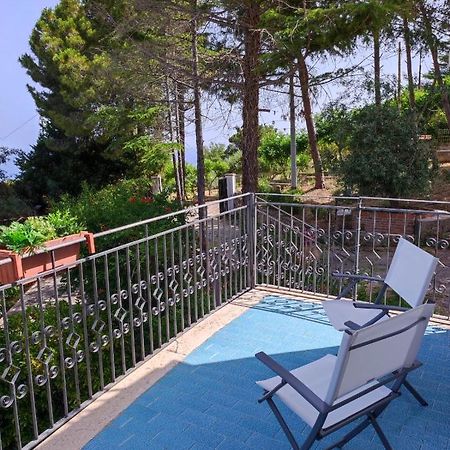Villa Bouganvilla 切法卢 外观 照片