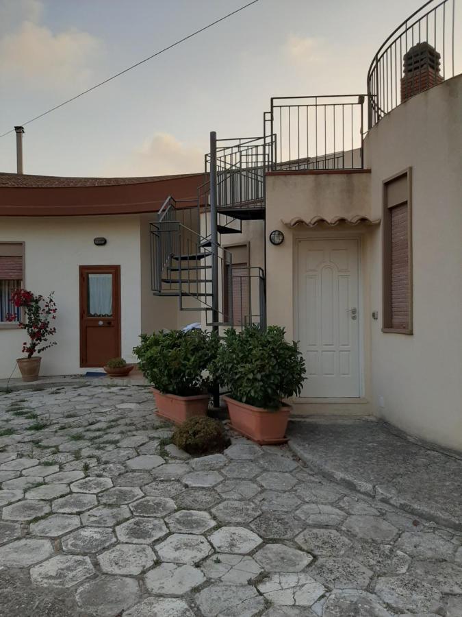 Villa Bouganvilla 切法卢 外观 照片