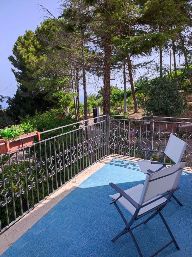 Villa Bouganvilla 切法卢 外观 照片